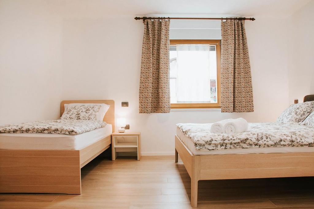 Apartmaji Ursic Kobarid Exteriér fotografie