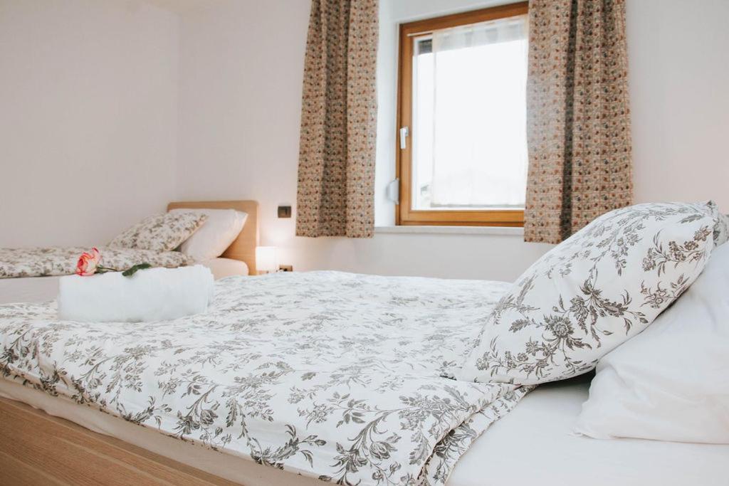 Apartmaji Ursic Kobarid Exteriér fotografie