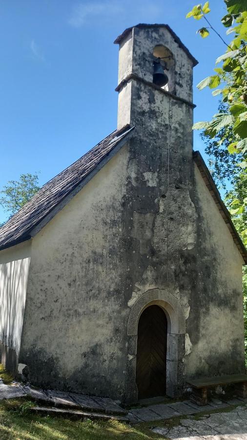 Apartmaji Ursic Kobarid Exteriér fotografie