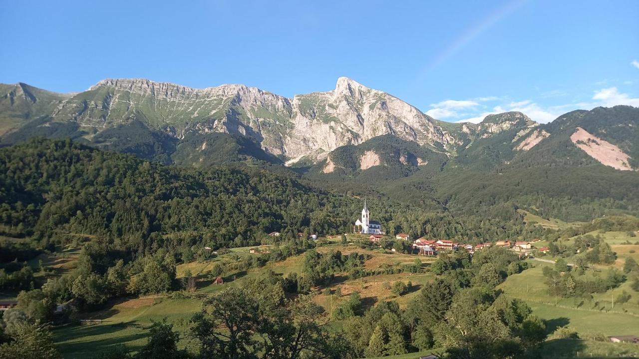 Apartmaji Ursic Kobarid Exteriér fotografie