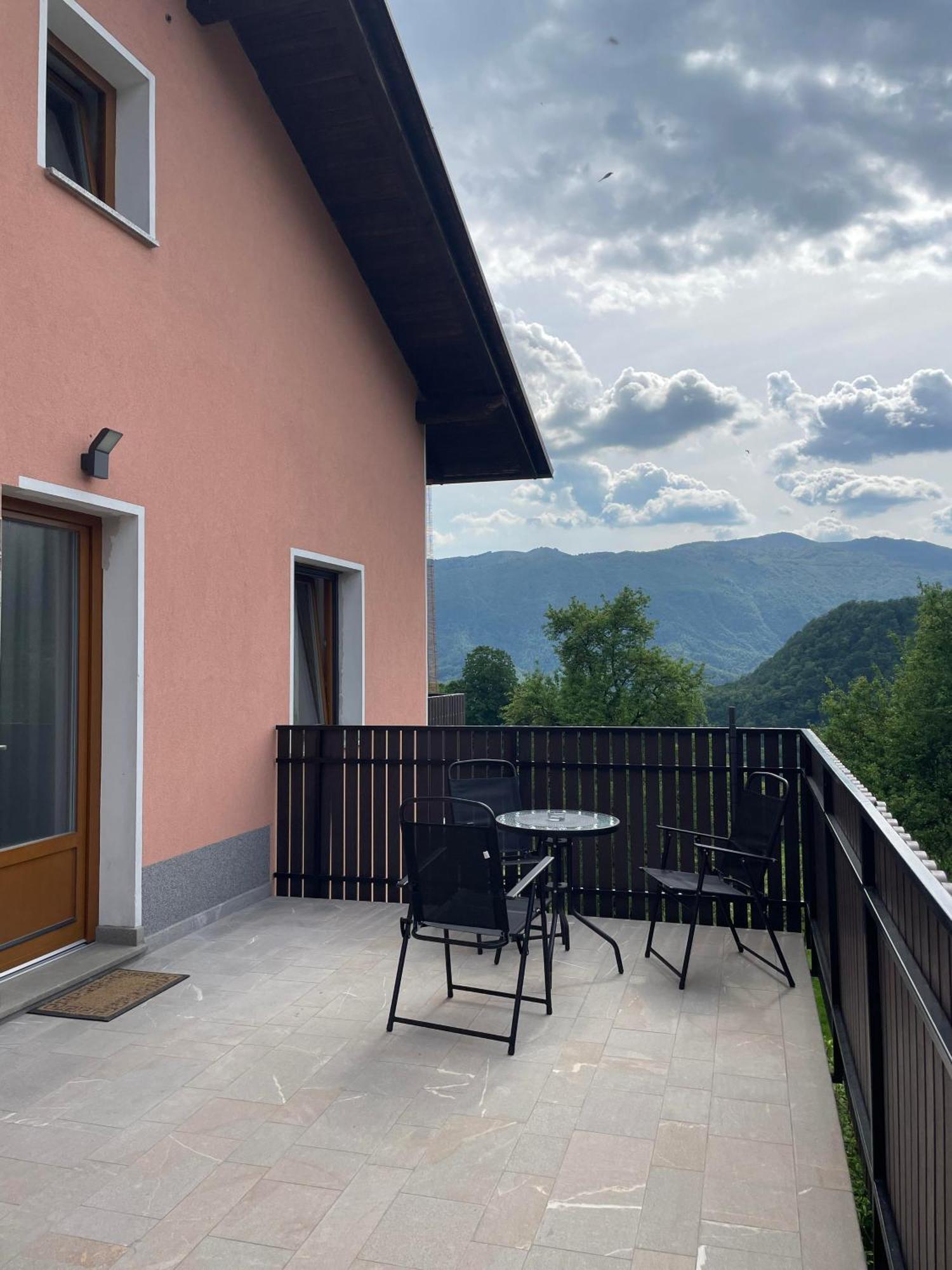 Apartmaji Ursic Kobarid Exteriér fotografie